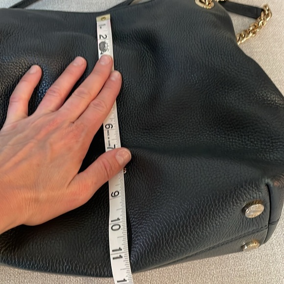 Michael Kors Jet Set Bag - Picture 16 of 16